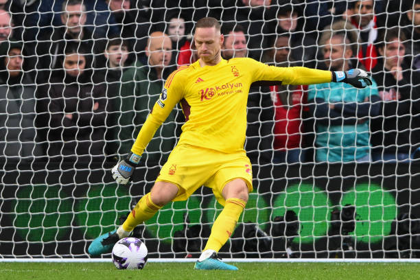 为更多旅客 为更多旅客