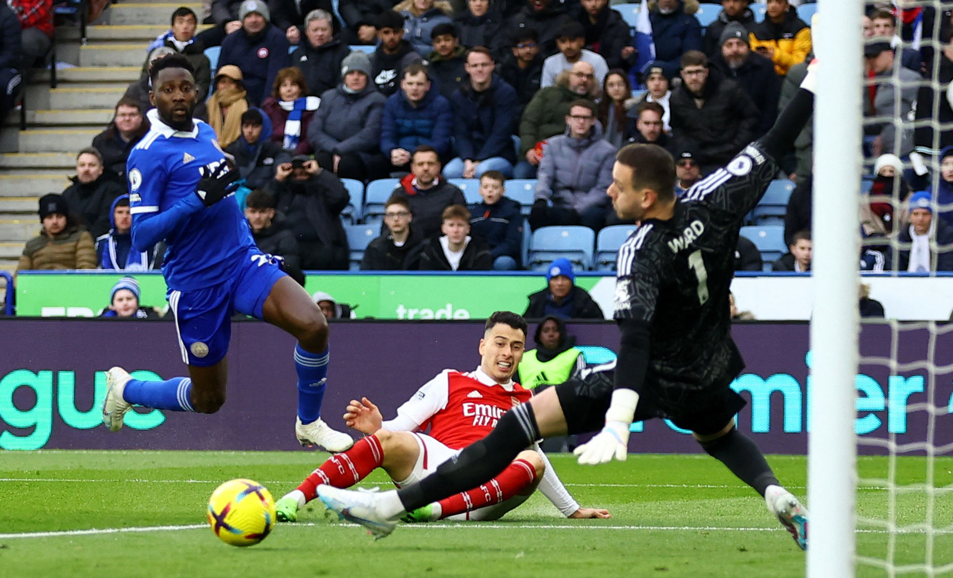 不仅敢出手 不仅敢出手